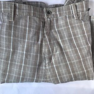 Men’s Hurley brown beige plaid casual shorts Sz 40